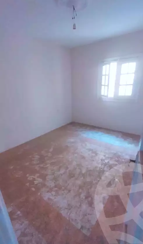 https://aqarmap.com.eg/ar/listing/7102440-for-sale-alexandria-al-agamy-lbytsh-el-hay-st