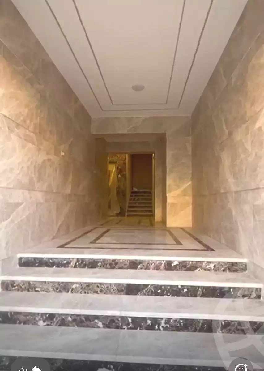 https://aqarmap.com.eg/ar/listing/7102485-for-sale-cairo-new-cairo-ganob-el-akadamiya-south-academy-a-abo-zarr-el-ghifari-st