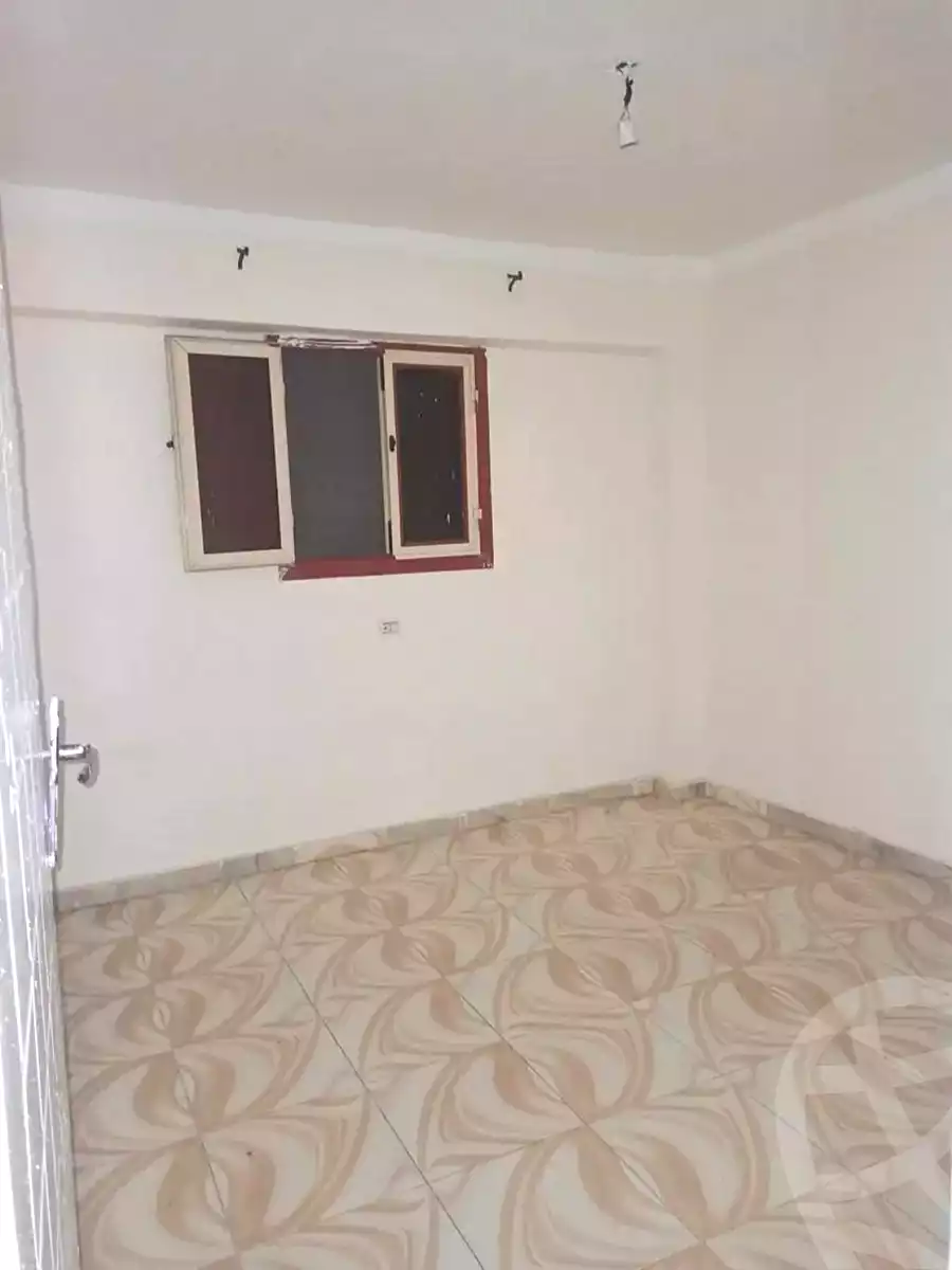 https://aqarmap.com.eg/ar/listing/7102520-for-rent-alexandria-al-agamy-lbytsh-al-aeda-al-kadema-st