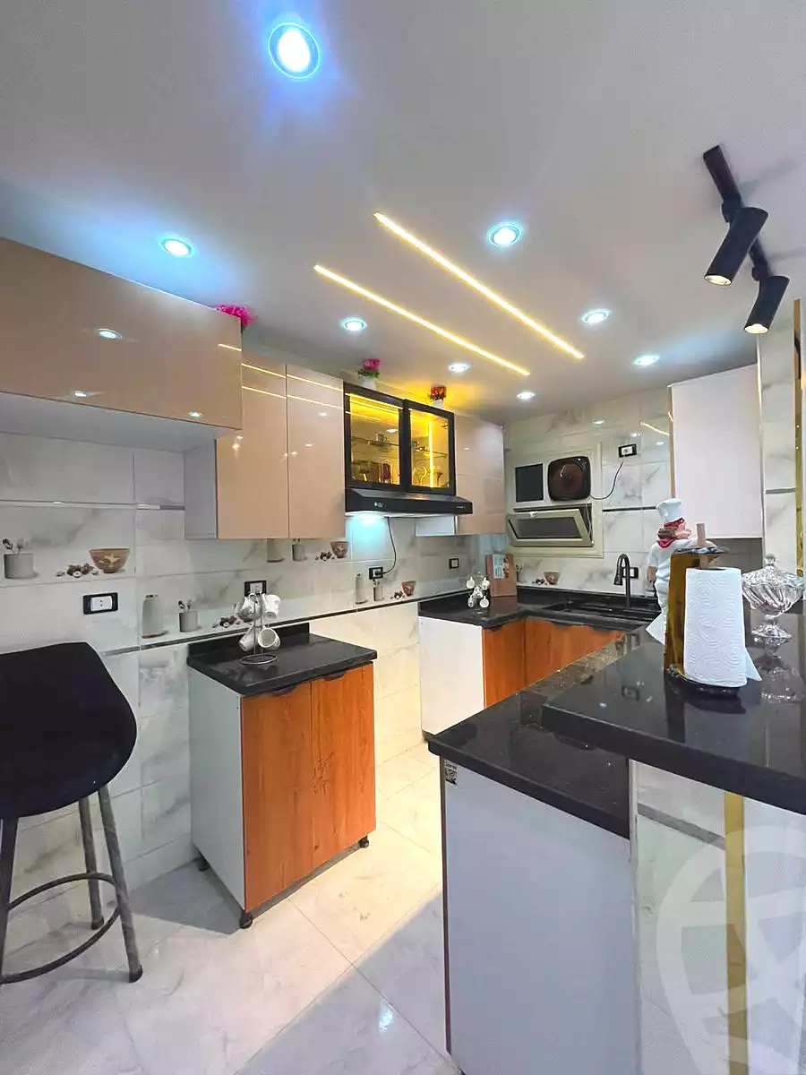 https://aqarmap.com.eg/ar/listing/7102536-for-sale-cairo-ain-shams-ahmed-esmat-st