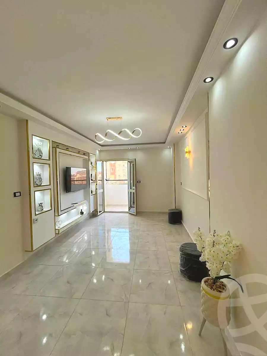 https://aqarmap.com.eg/ar/listing/7102536-for-sale-cairo-ain-shams-ahmed-esmat-st