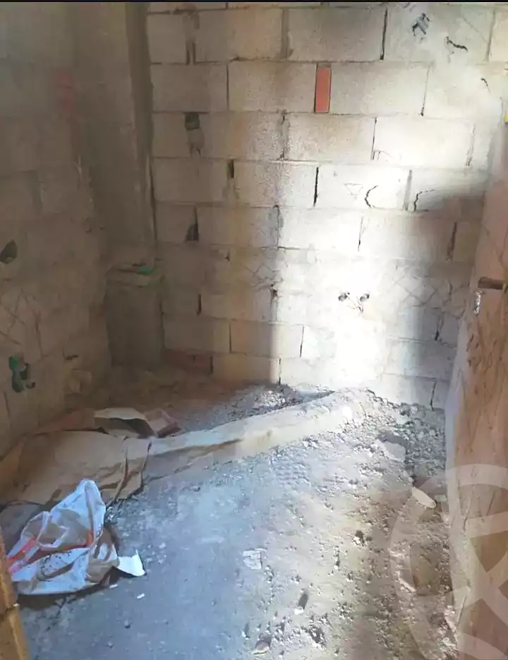 https://aqarmap.com.eg/ar/listing/7102685-for-sale-alexandria-al-agamy-bw-ywsf