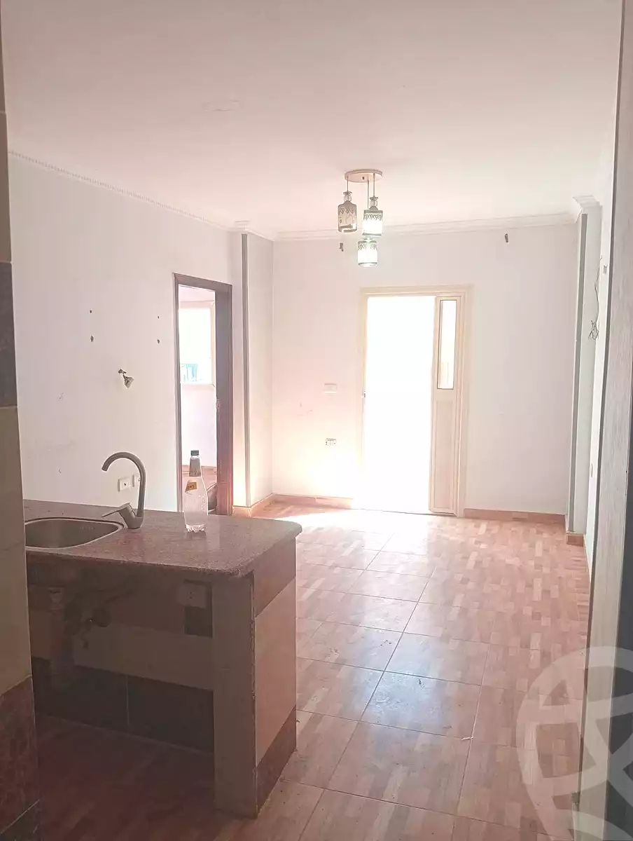 https://aqarmap.com.eg/ar/listing/7102747-for-sale-alexandria-al-agamy-lbytsh-el-hanafeya-st