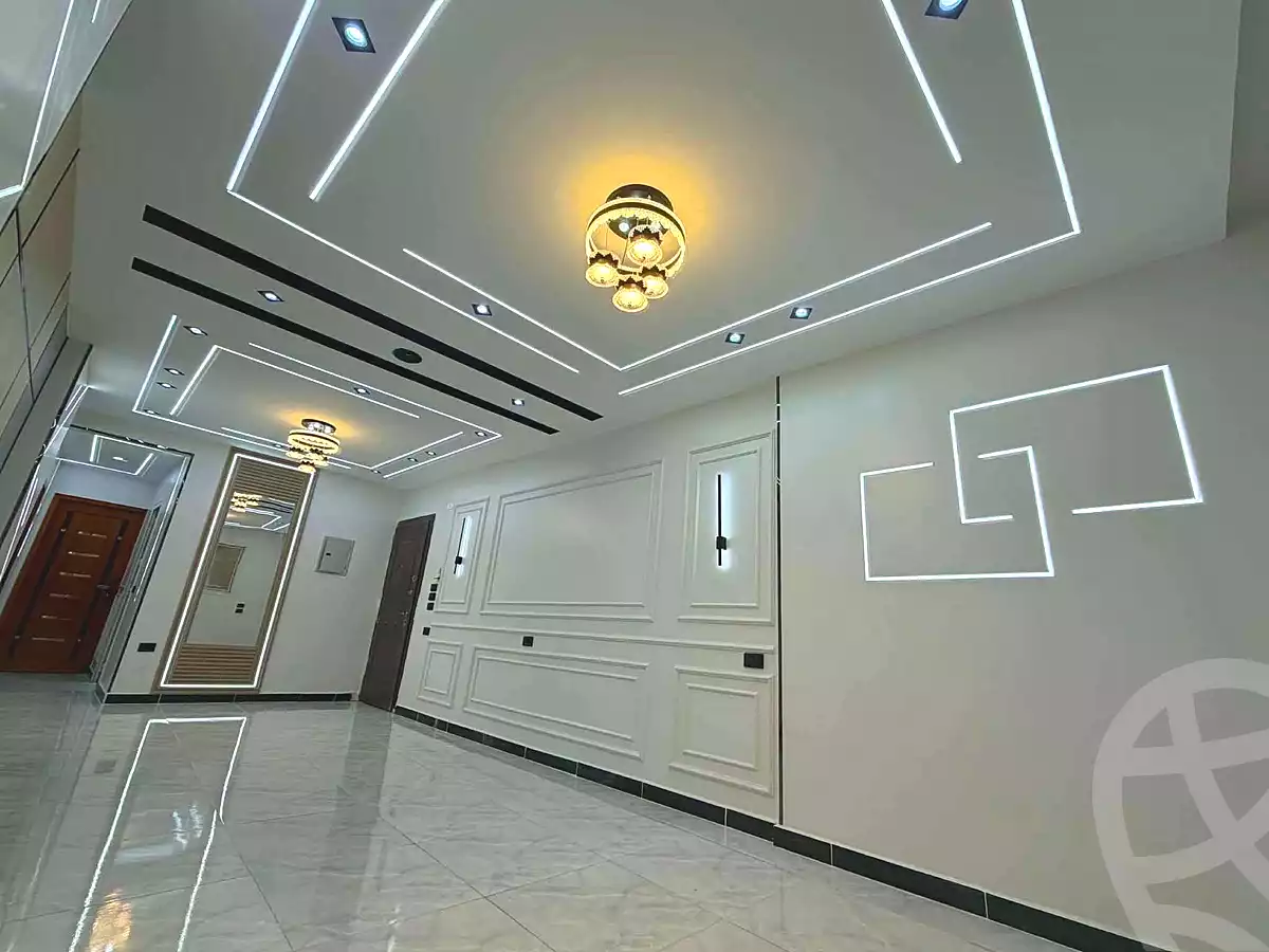 https://aqarmap.com.eg/ar/listing/7102800-for-sale-cairo-ain-shams-jsr-lswys