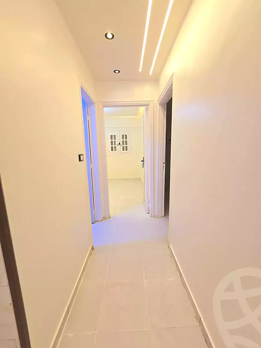 https://aqarmap.com.eg/ar/listing/7102842-for-sale-alexandria-al-agamy-shataa-el-nakheel