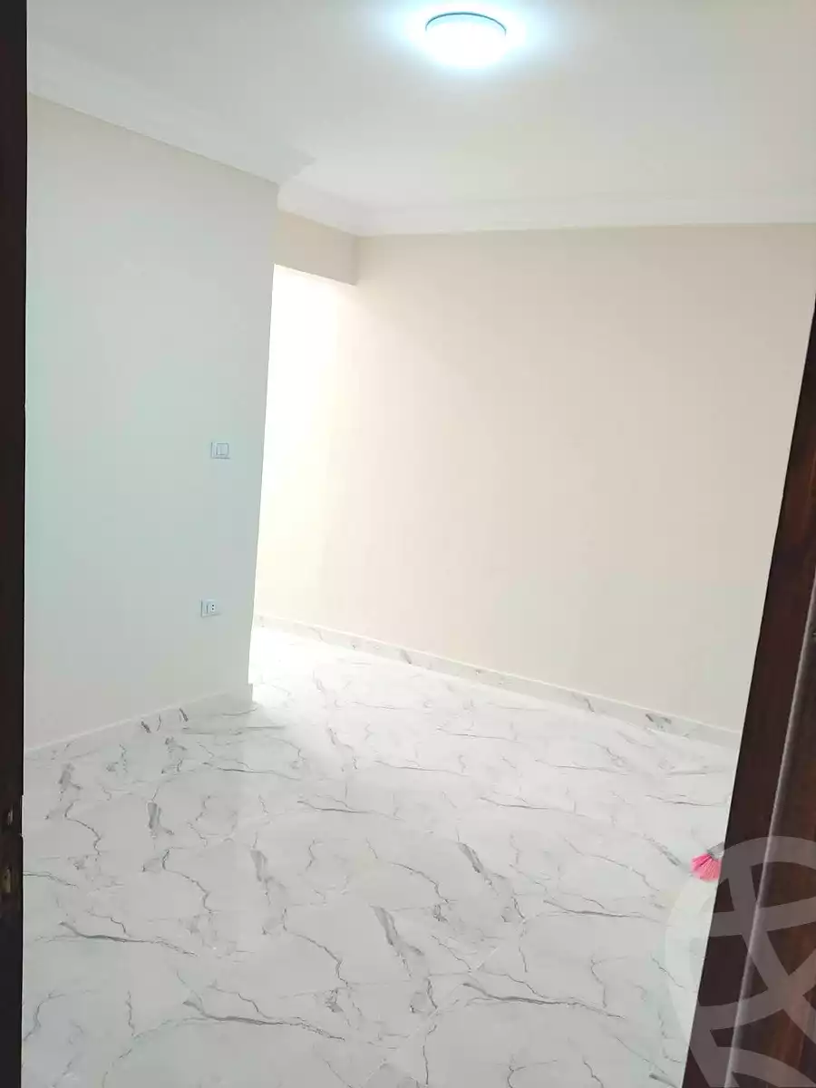 https://aqarmap.com.eg/en/listing/7102939-for-sale-alexandria-al-agamy-el-hanouvel-al-haded-we-al-soulb-st