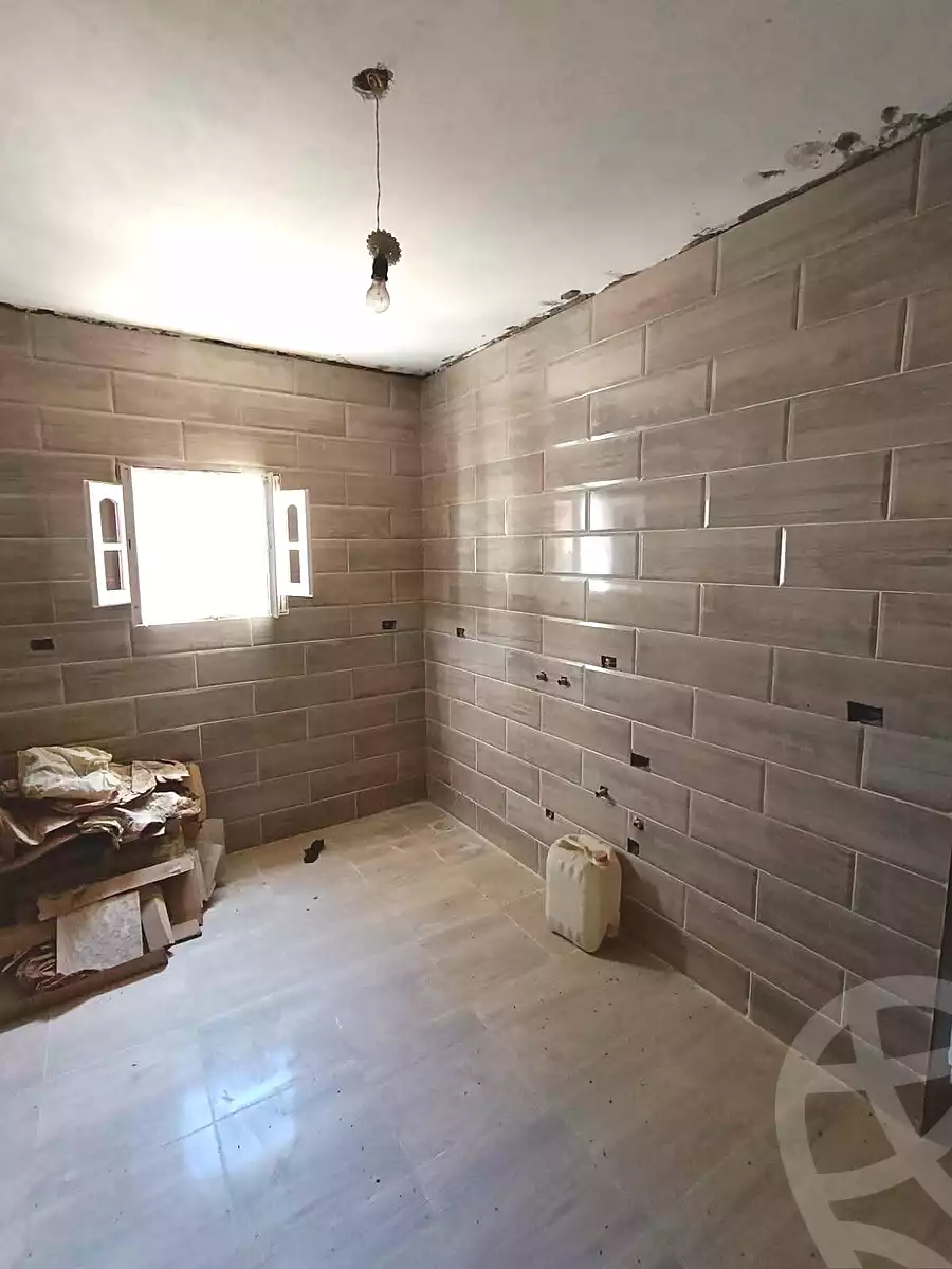 https://aqarmap.com.eg/ar/listing/7102946-for-sale-alexandria-al-agamy-el-hanouvel-al-asdakaa-st