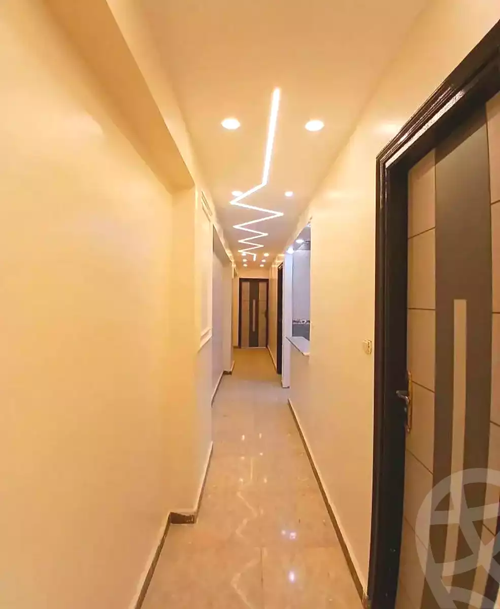 https://aqarmap.com.eg/ar/listing/7102951-for-sale-alexandria-al-agamy-lbytsh-bianchiii
