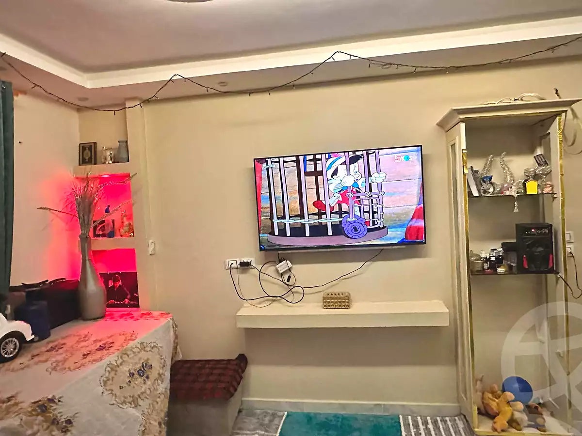 https://aqarmap.com.eg/en/listing/7102970-for-sale-cairo-helwan-kwrnysh-hlwn