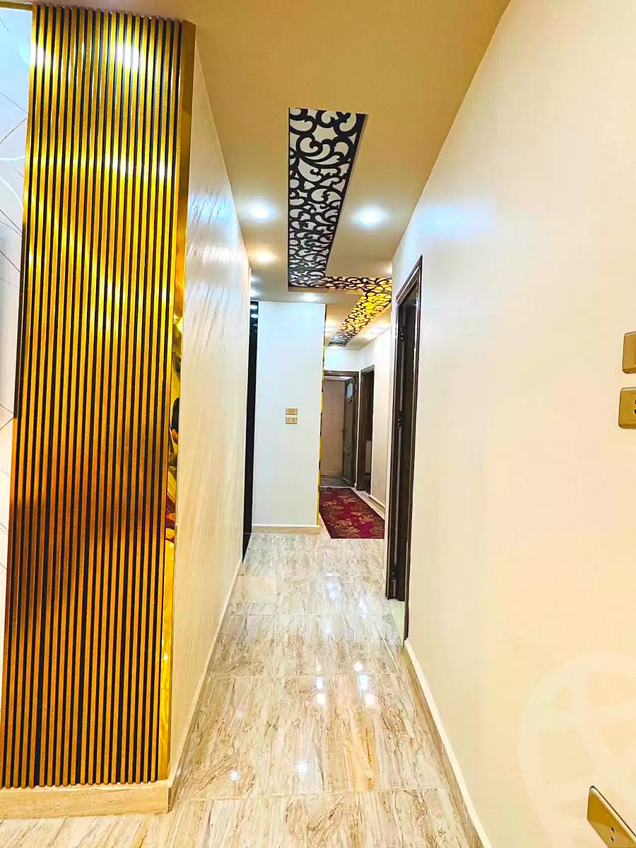 https://aqarmap.com.eg/ar/listing/7103054-for-sale-alexandria-al-agamy-shataa-el-nakheel