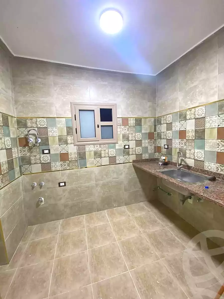 https://aqarmap.com.eg/ar/listing/7103058-for-rent-alexandria-al-agamy-lbytsh