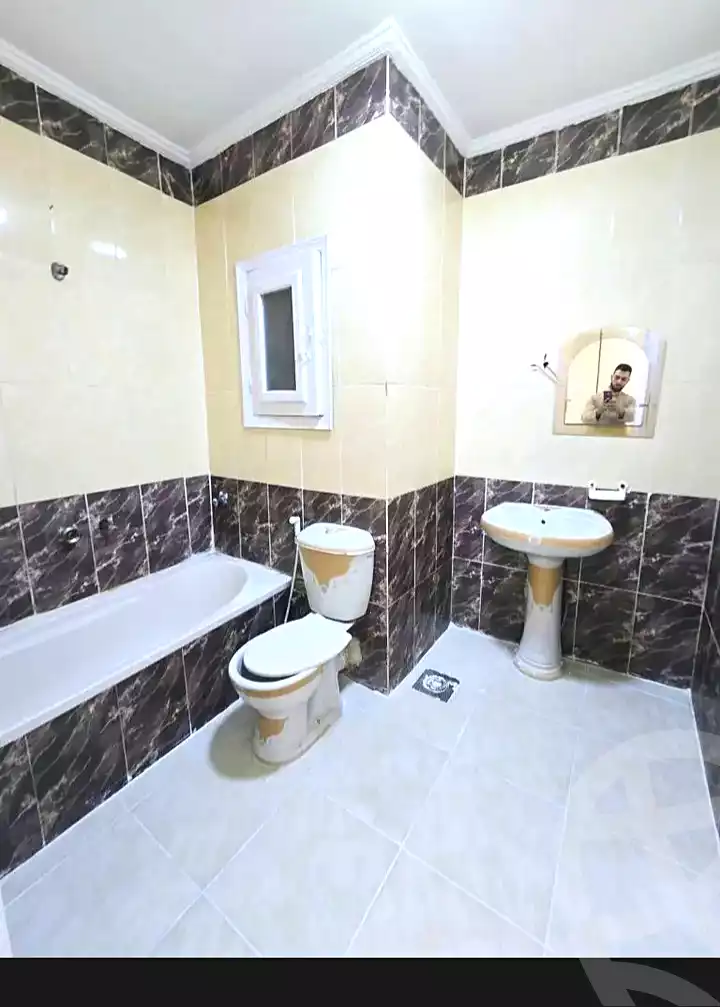 https://aqarmap.com.eg/en/listing/7103163-for-sale-alexandria-al-agamy-shataa-el-nakheel