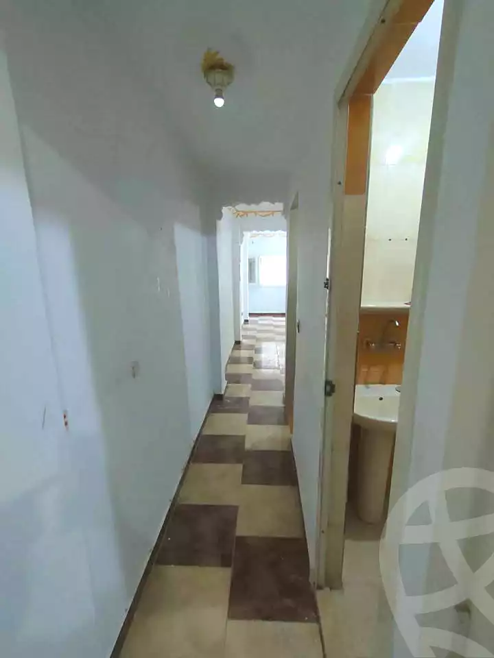 https://aqarmap.com.eg/ar/listing/7103188-for-sale-alexandria-lsywf-el-falki