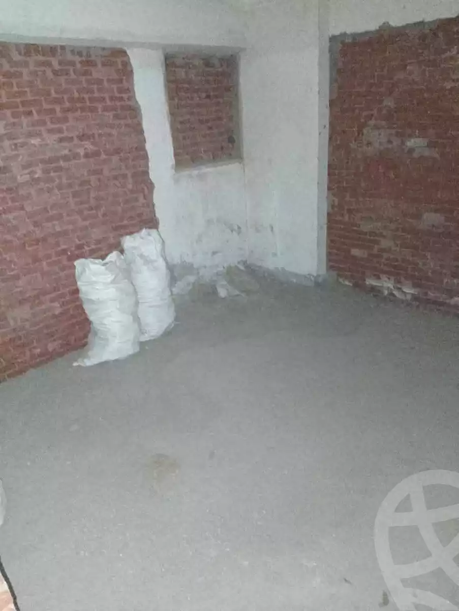 https://aqarmap.com.eg/ar/listing/7103403-for-sale-alexandria-al-agamy-lbytsh