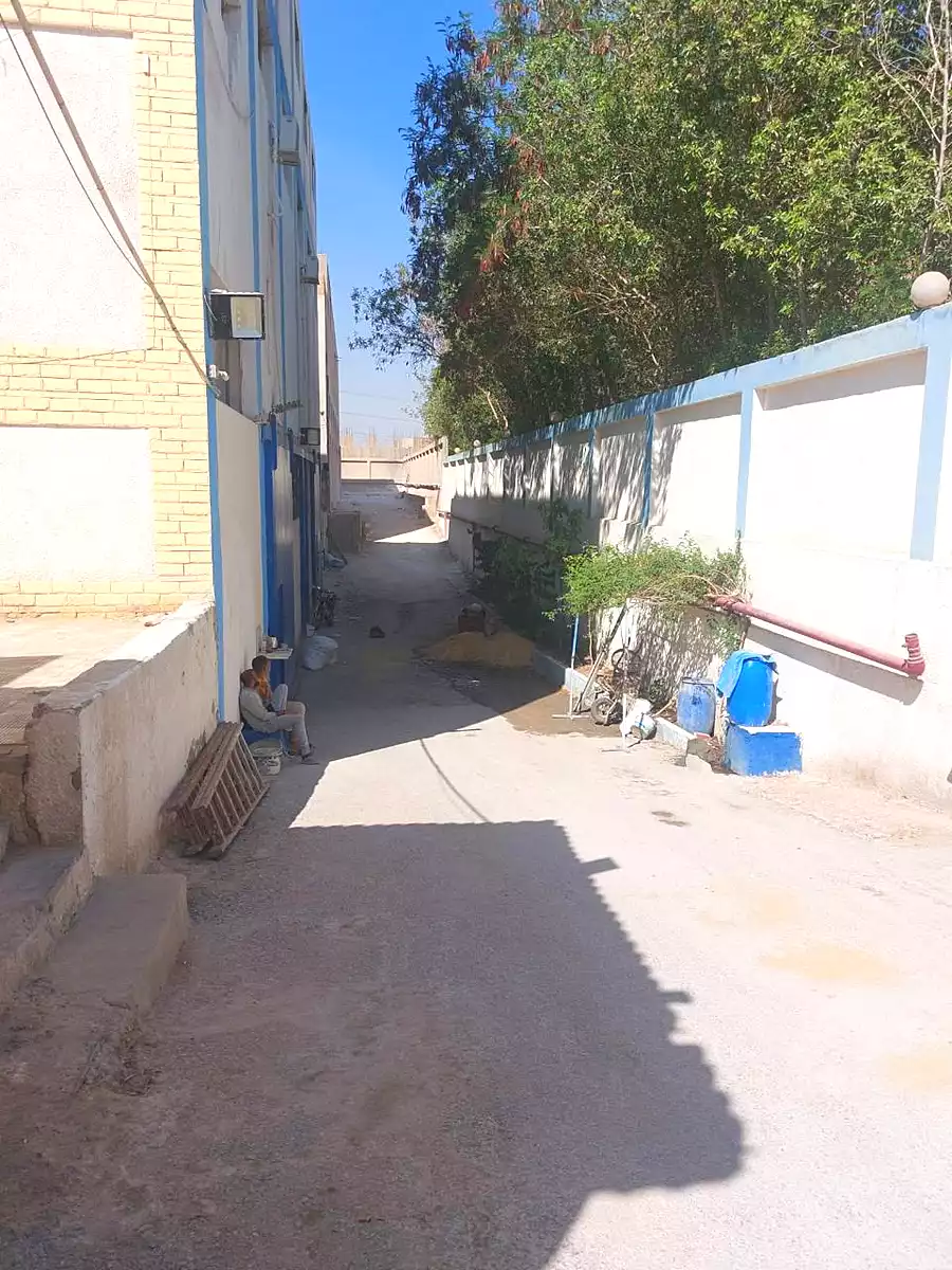 https://aqarmap.com.eg/ar/listing/7103429-for-sale-cairo-6th-of-october-el-mantqa-el-snaaaya-industrial-zone-1