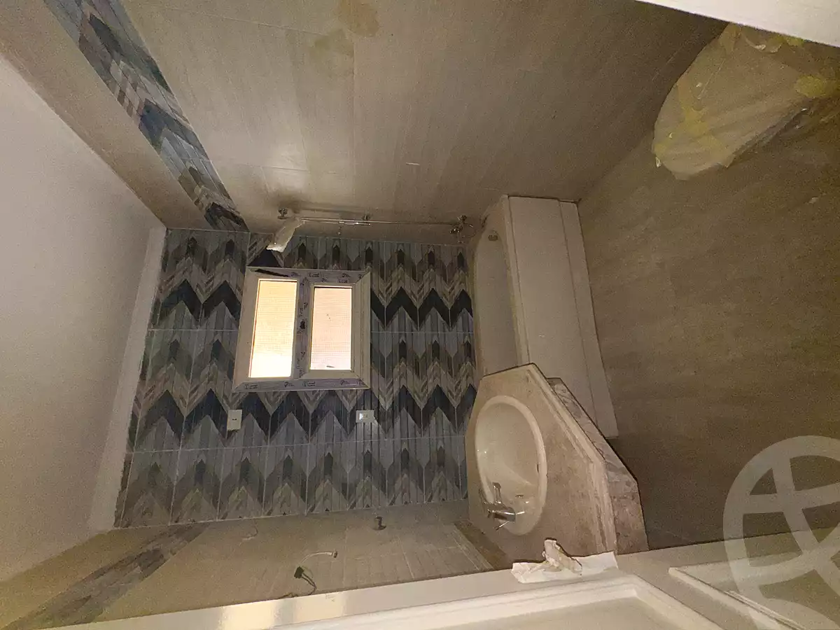 https://aqarmap.com.eg/en/listing/7103548-for-rent-cairo-new-administrative-capital-r3-d8