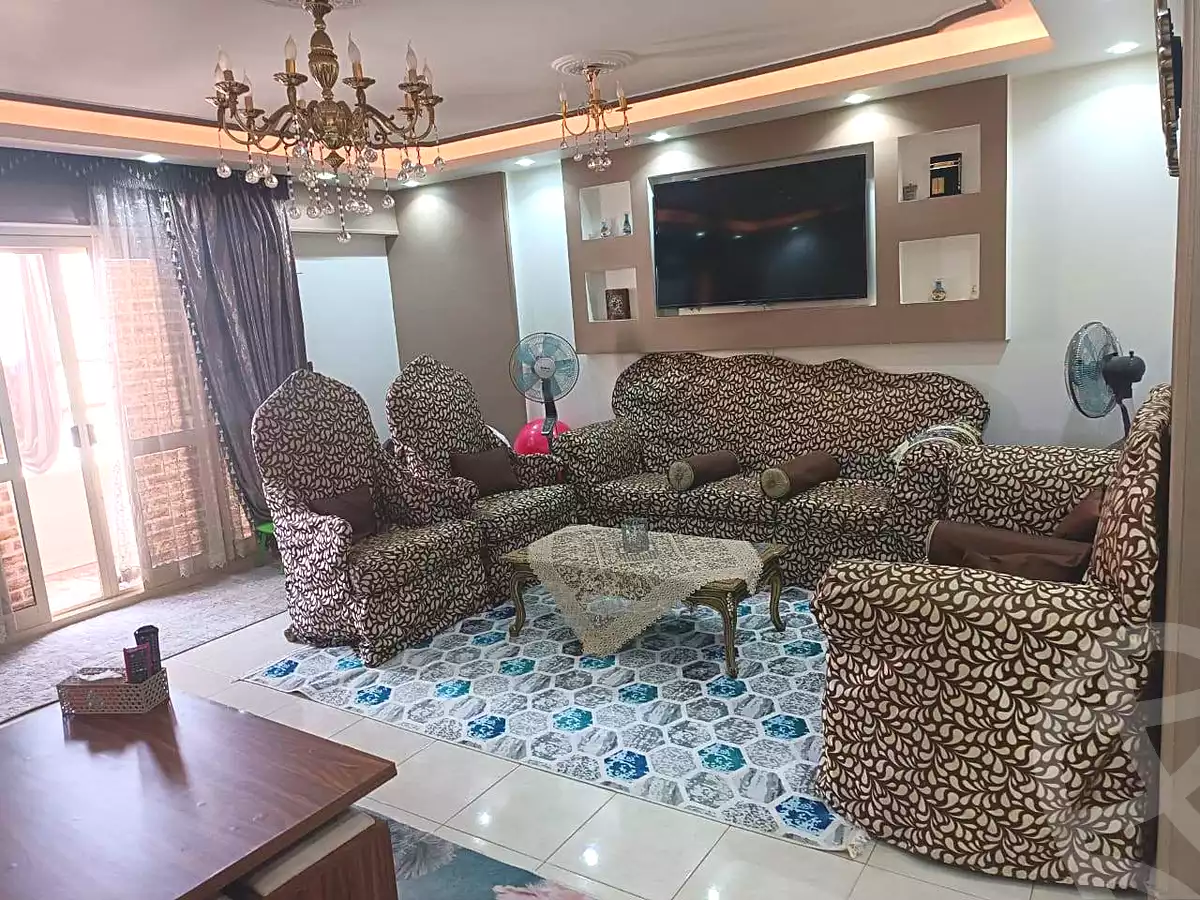 https://aqarmap.com.eg/en/listing/7103660-for-sale-cairo-helwan-helwan-el-sharkeya-zaki-hawas-st