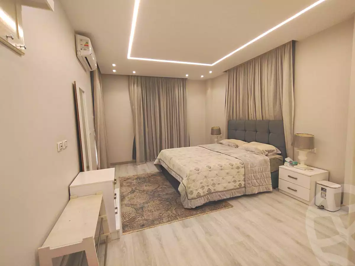 https://aqarmap.com.eg/ar/listing/7103779-for-sale-cairo-new-cairo-ganob-el-akadamiya-south-academy-z