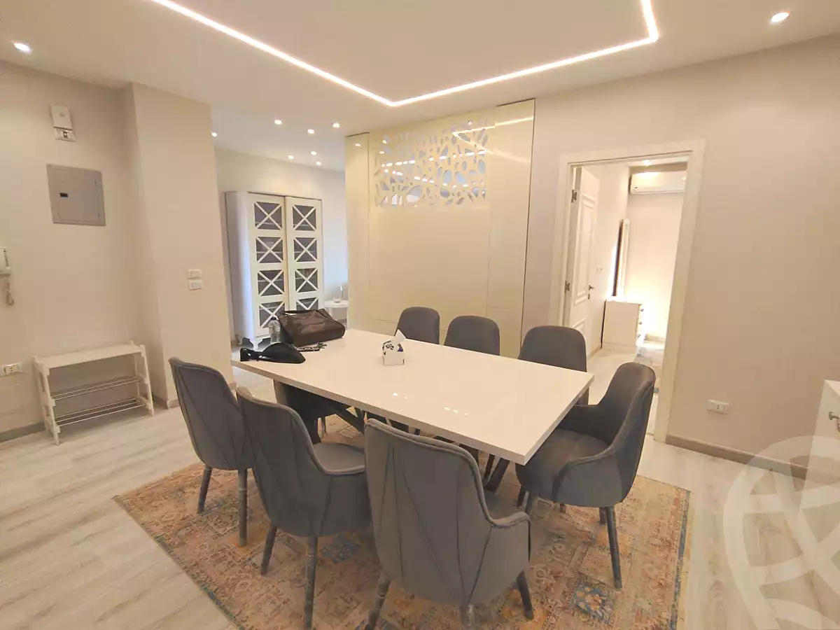 https://aqarmap.com.eg/ar/listing/7103779-for-sale-cairo-new-cairo-ganob-el-akadamiya-south-academy-z