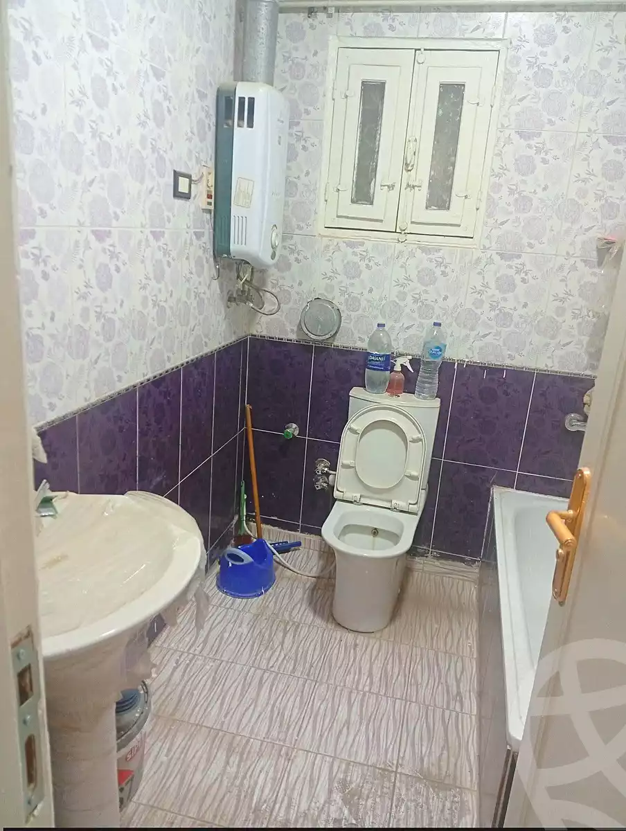 https://aqarmap.com.eg/en/listing/7103933-for-sale-cairo-helwan-helwan-el-sharkeya-zaki-hawas-st