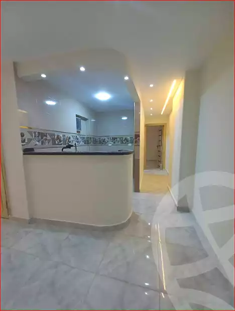 https://aqarmap.com.eg/ar/listing/7103976-for-sale-alexandria-sydy-bshr-sydy-bshr-bhry-shr-mhmd-njyb