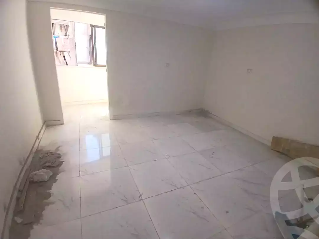 https://aqarmap.com.eg/en/listing/7103981-for-sale-alexandria-el-asafra-l-sfr-qbly-othman-ibn-affan-st