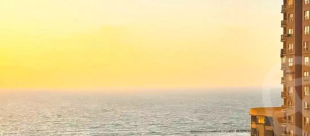 https://aqarmap.com.eg/ar/listing/7103975-for-sale-alexandria-sydy-bshr-sydy-bshr-bhry-shr-mhmd-njyb