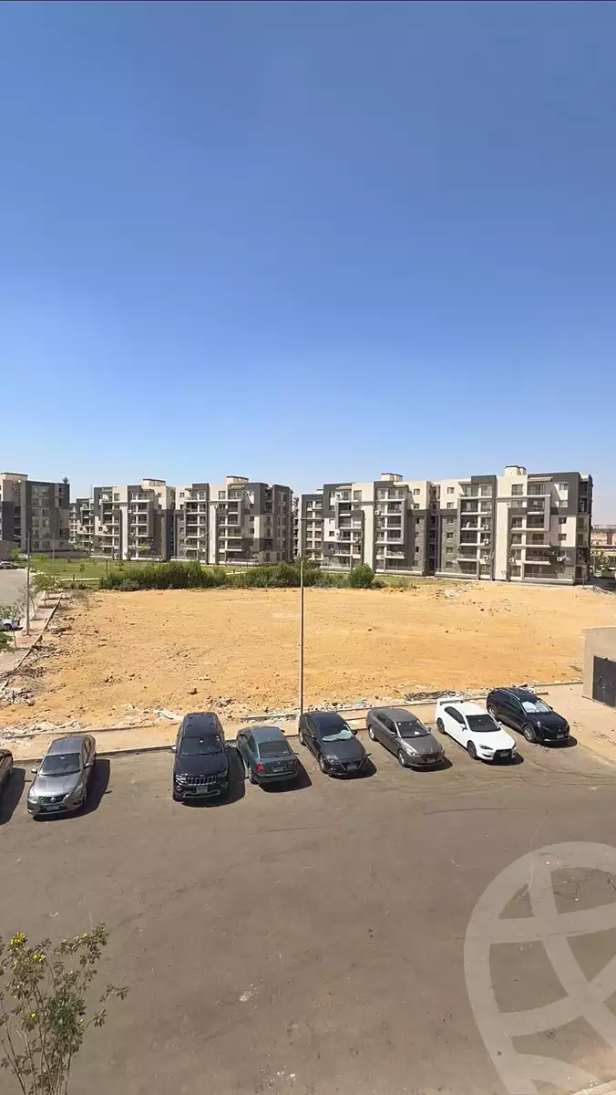 https://aqarmap.com.eg/ar/listing/7104043-for-sale-cairo-6th-of-october-compounds-jn-ktwbr