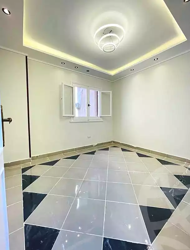 https://aqarmap.com.eg/ar/listing/7104100-for-sale-alexandria-al-agamy-shataa-el-nakheel