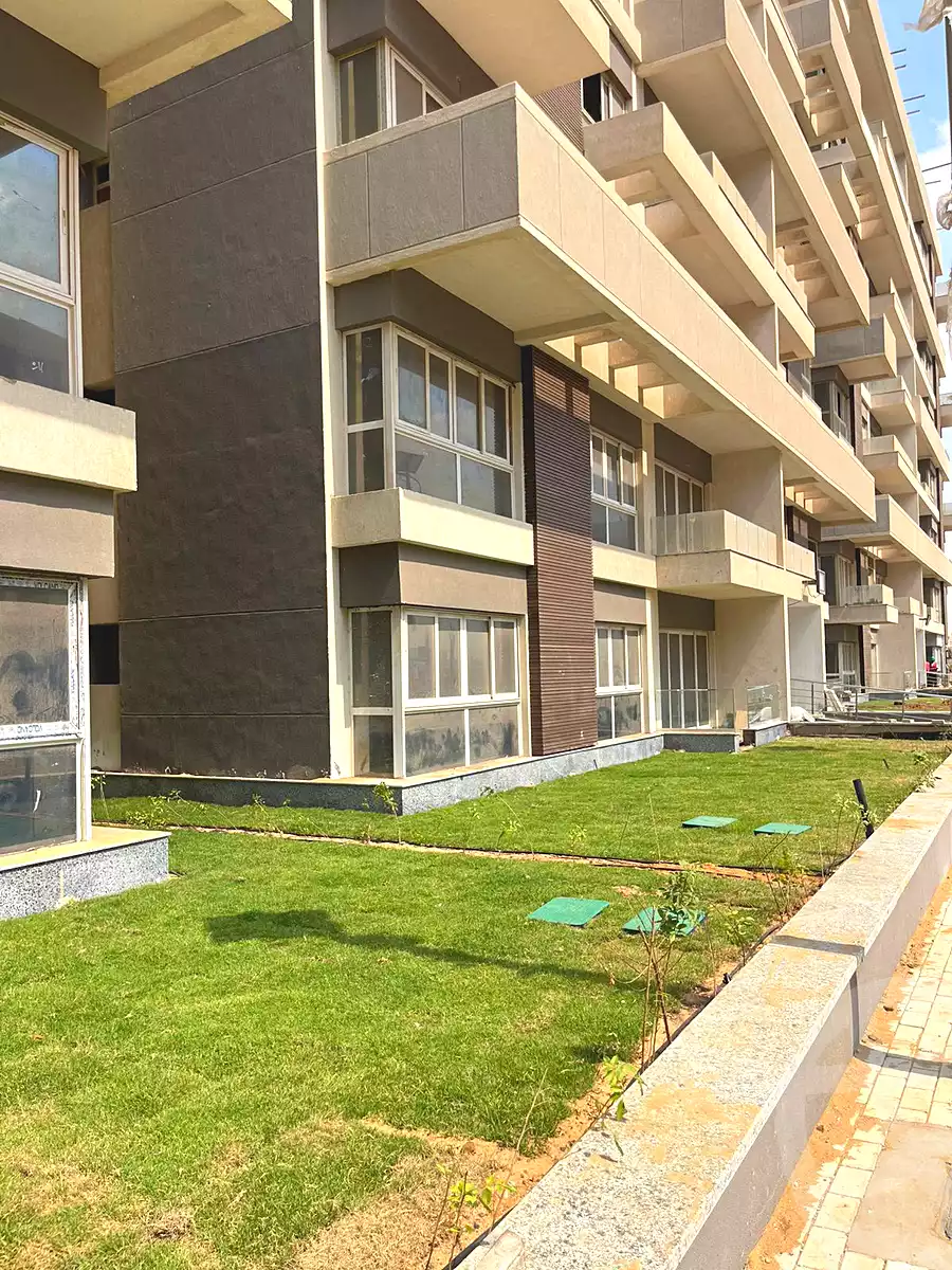 https://aqarmap.com.eg/en/listing/7104055-for-sale-cairo-new-administrative-capital-r7-scenario