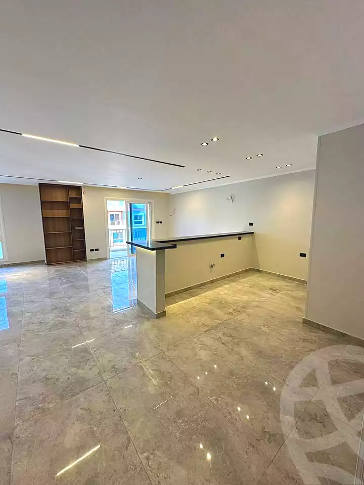 https://aqarmap.com.eg/ar/listing/7104371-for-sale-cairo-new-cairo-compounds-mwrd-fq-llttwyr