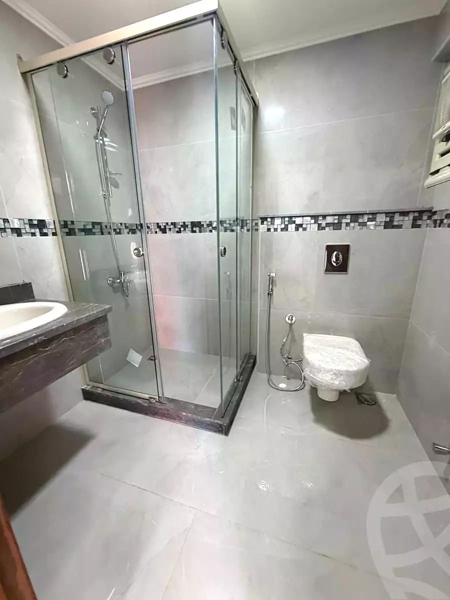 https://aqarmap.com.eg/ar/listing/7104371-for-sale-cairo-new-cairo-compounds-mwrd-fq-llttwyr