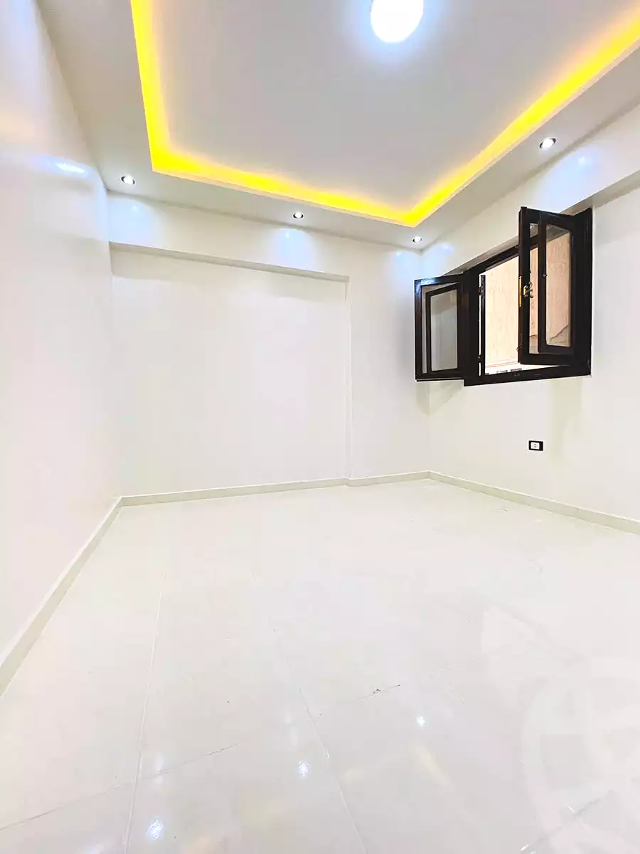 https://aqarmap.com.eg/ar/listing/7104418-for-sale-alexandria-al-agamy-shataa-el-nakheel