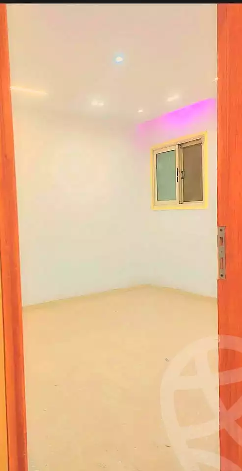 https://aqarmap.com.eg/ar/listing/7104420-for-sale-cairo-el-haram-shareaa-khatem-el-morsalen