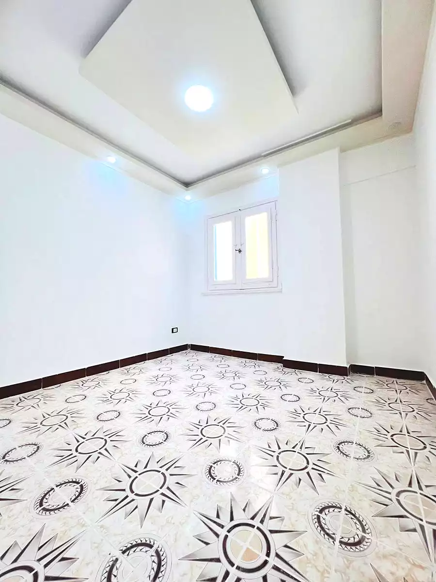 https://aqarmap.com.eg/ar/listing/7104432-for-sale-alexandria-al-agamy-shataa-el-nakheel