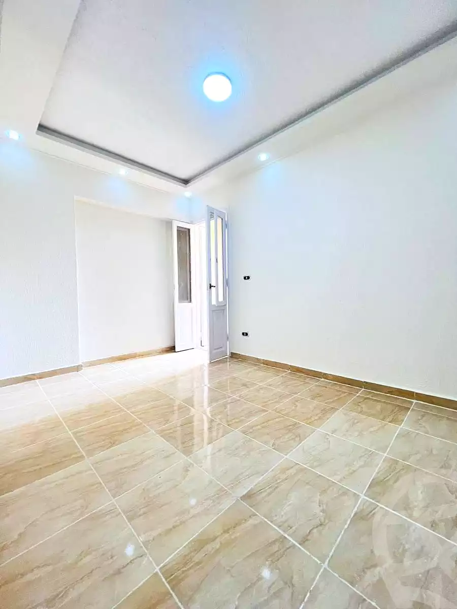 https://aqarmap.com.eg/ar/listing/7104472-for-sale-alexandria-al-agamy-shataa-el-nakheel