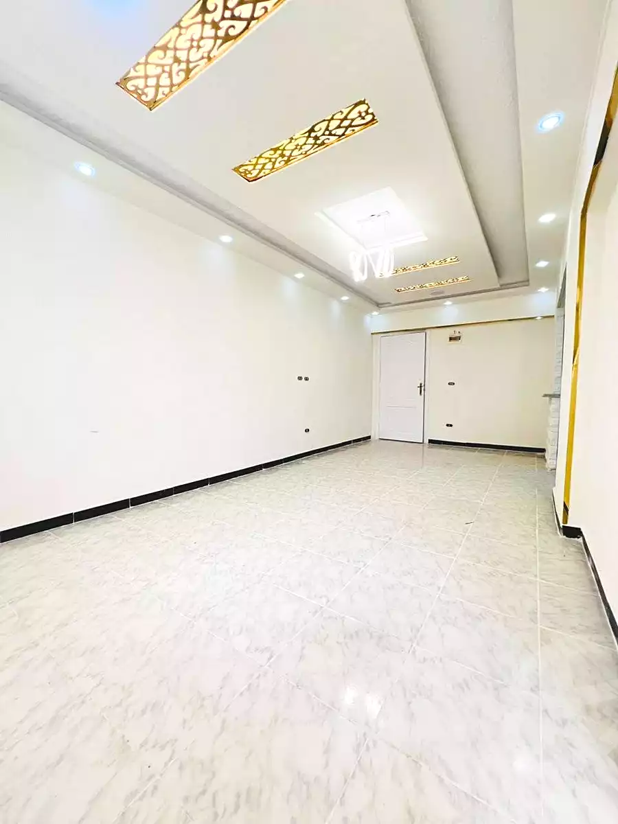 https://aqarmap.com.eg/ar/listing/7104472-for-sale-alexandria-al-agamy-shataa-el-nakheel