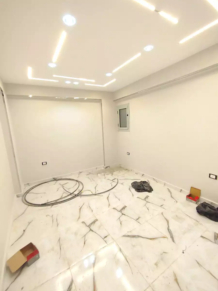 https://aqarmap.com.eg/ar/listing/7104490-for-sale-alexandria-lsywf-el-falki