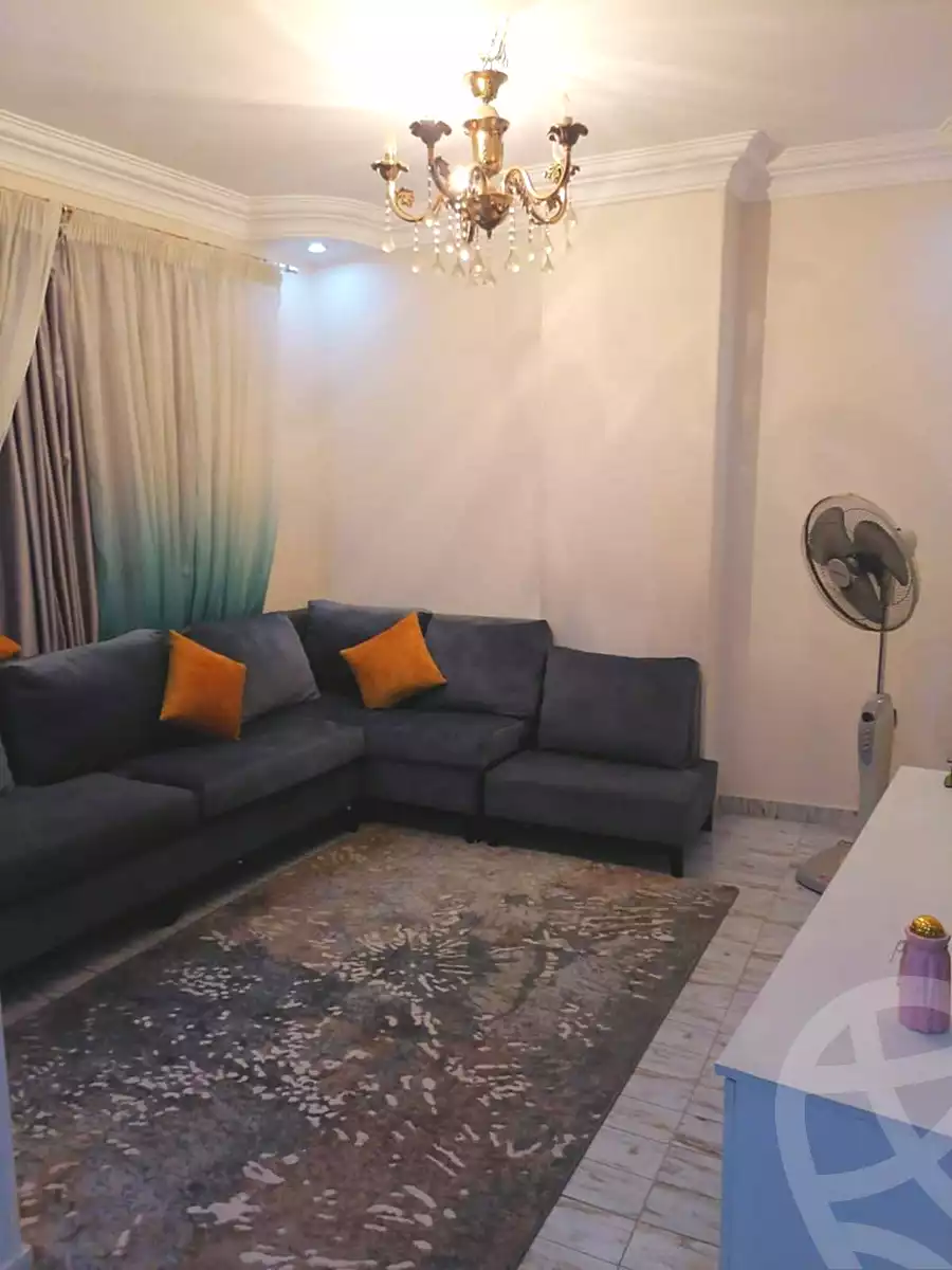 https://aqarmap.com.eg/ar/listing/7104697-for-sale-cairo-ain-shams-6-october-st