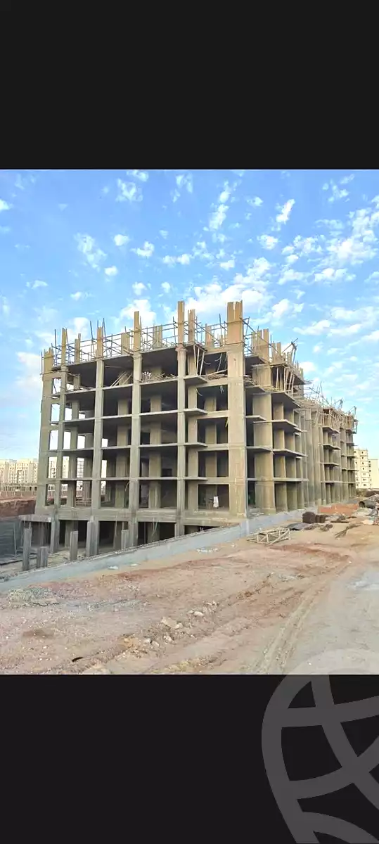 https://aqarmap.com.eg/ar/listing/7104730-for-sale-cairo-new-administrative-capital-4orty-square-compound-al-ahly-sabbour