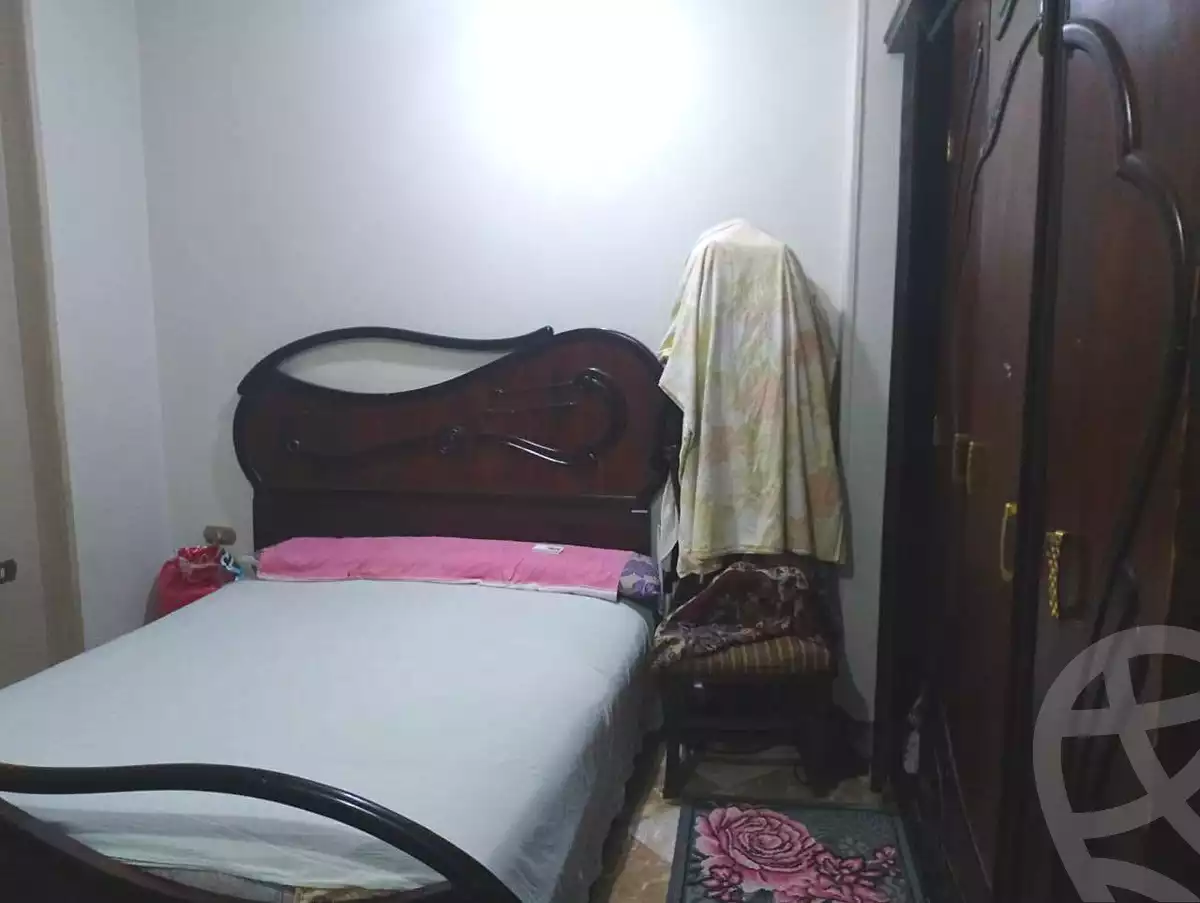 https://aqarmap.com.eg/ar/listing/7104828-for-sale-cairo-helwan-hadayek-helwan-nile-corniche-st