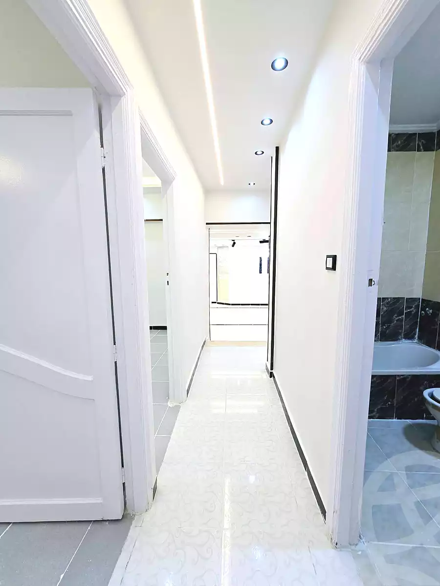 https://aqarmap.com.eg/ar/listing/7104907-for-sale-alexandria-al-agamy-shataa-el-nakheel