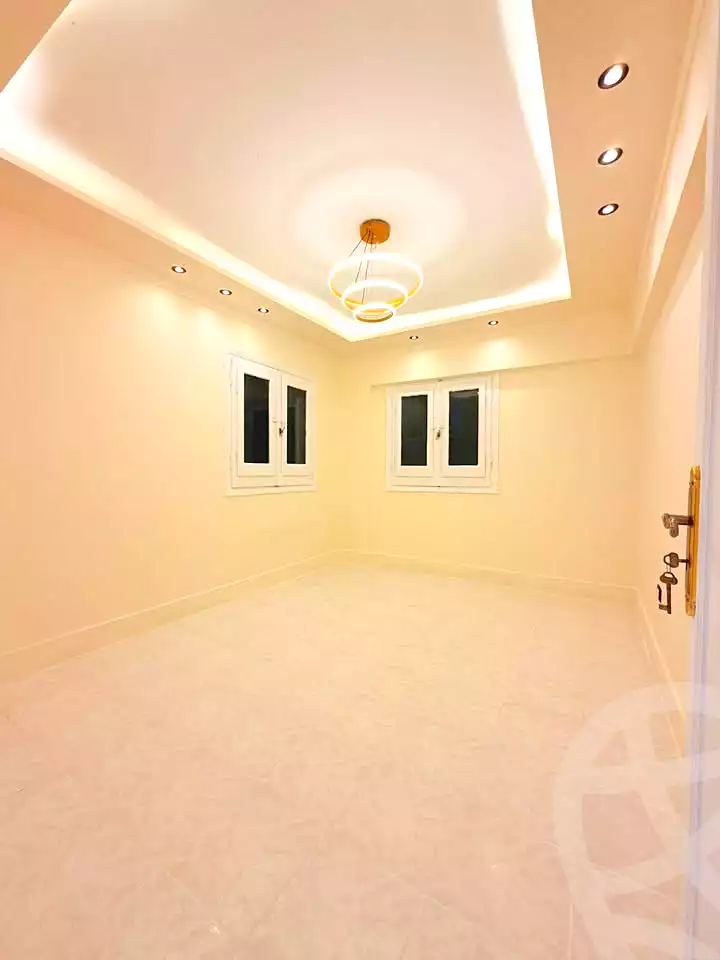 https://aqarmap.com.eg/ar/listing/7104975-for-sale-alexandria-al-agamy-shataa-el-nakheel