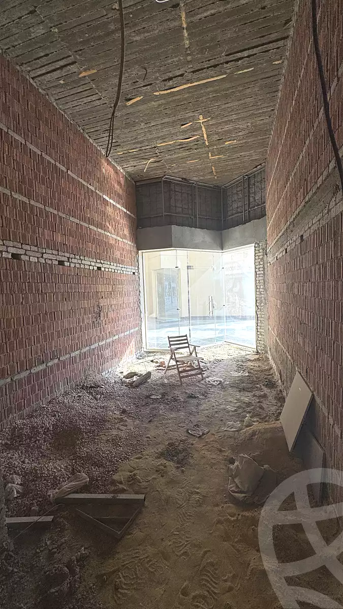 https://aqarmap.com.eg/ar/listing/7105005-for-rent-cairo-new-cairo-compounds-mivida-mivida-business-park-emaar