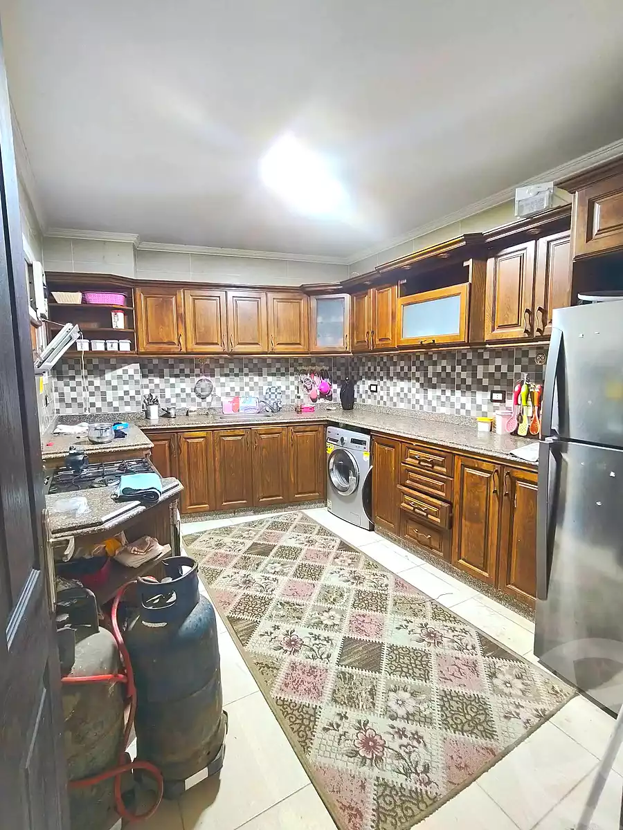 https://aqarmap.com.eg/en/listing/7105050-for-sale-alexandria-el-asafra-l-sfr-bhry-el-geish-rd