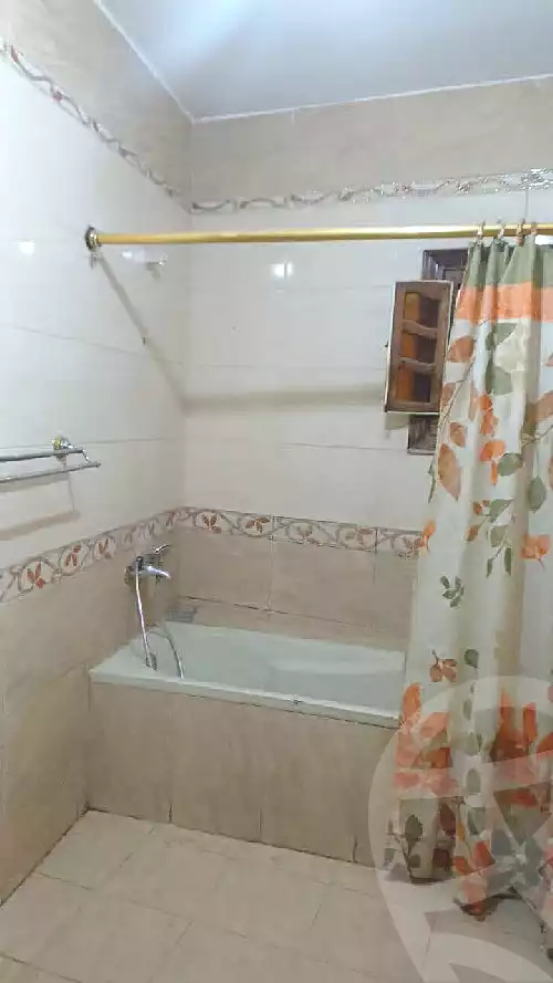 https://aqarmap.com.eg/ar/listing/7102793-for-rent-qalyubia-el-khsos-izbat-el-nakhl-el-farid-st