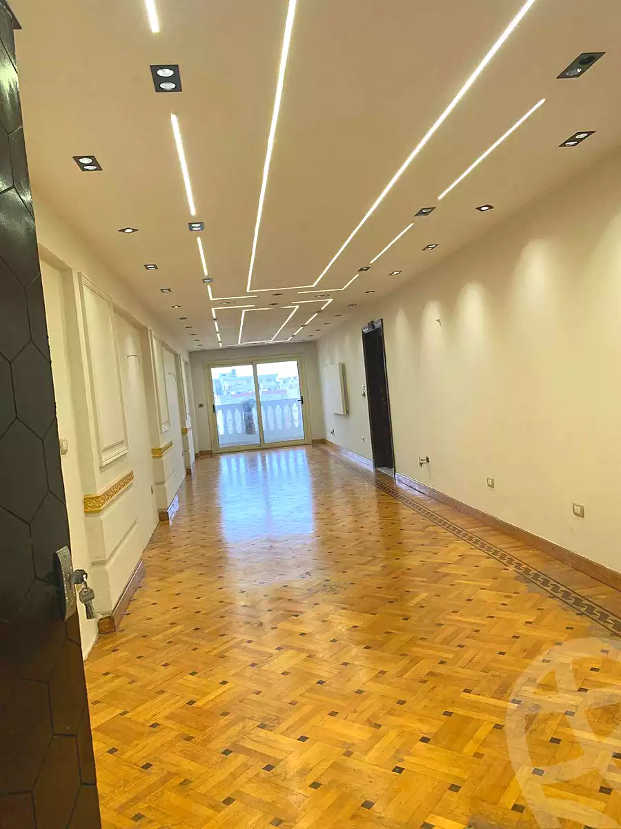 https://aqarmap.com.eg/en/listing/7105393-for-sale-alexandria-al-agamy-el-hanouvel