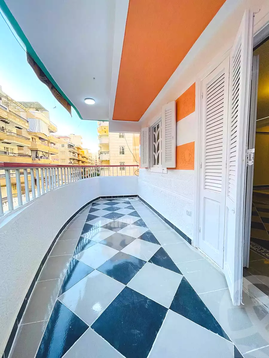 https://aqarmap.com.eg/ar/listing/7105523-for-sale-alexandria-al-agamy-shataa-el-nakheel