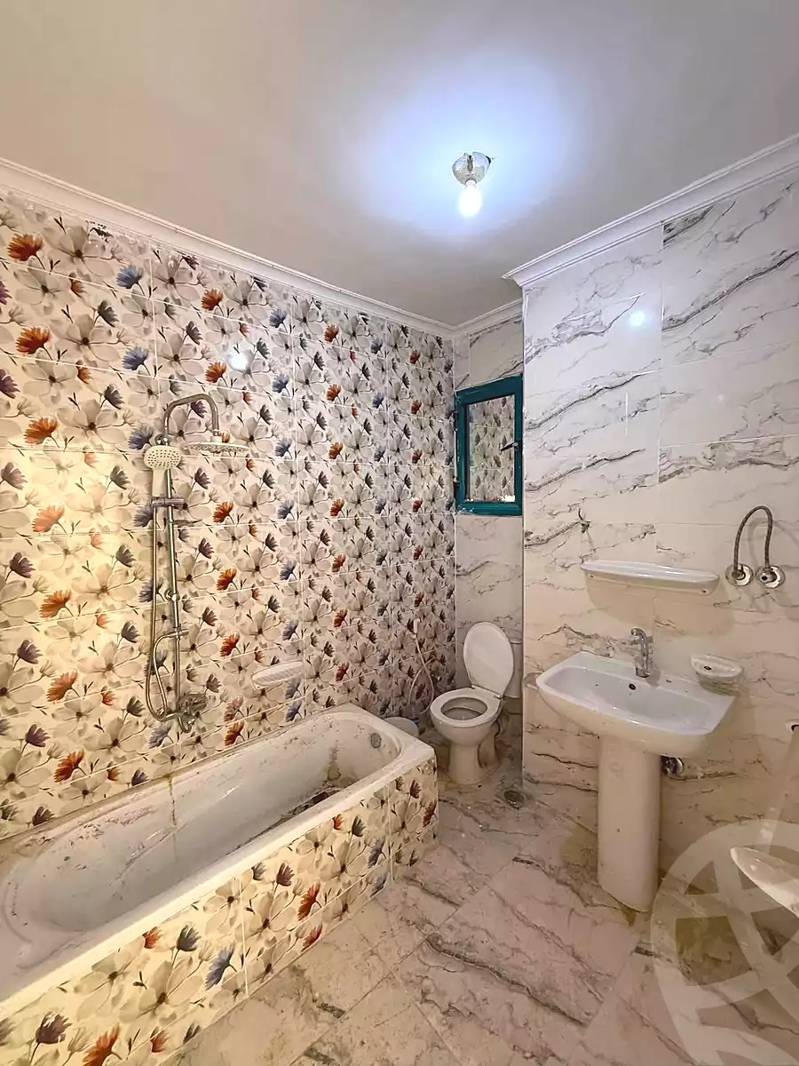 https://aqarmap.com.eg/en/listing/7105564-for-sale-alexandria-miami-street-57