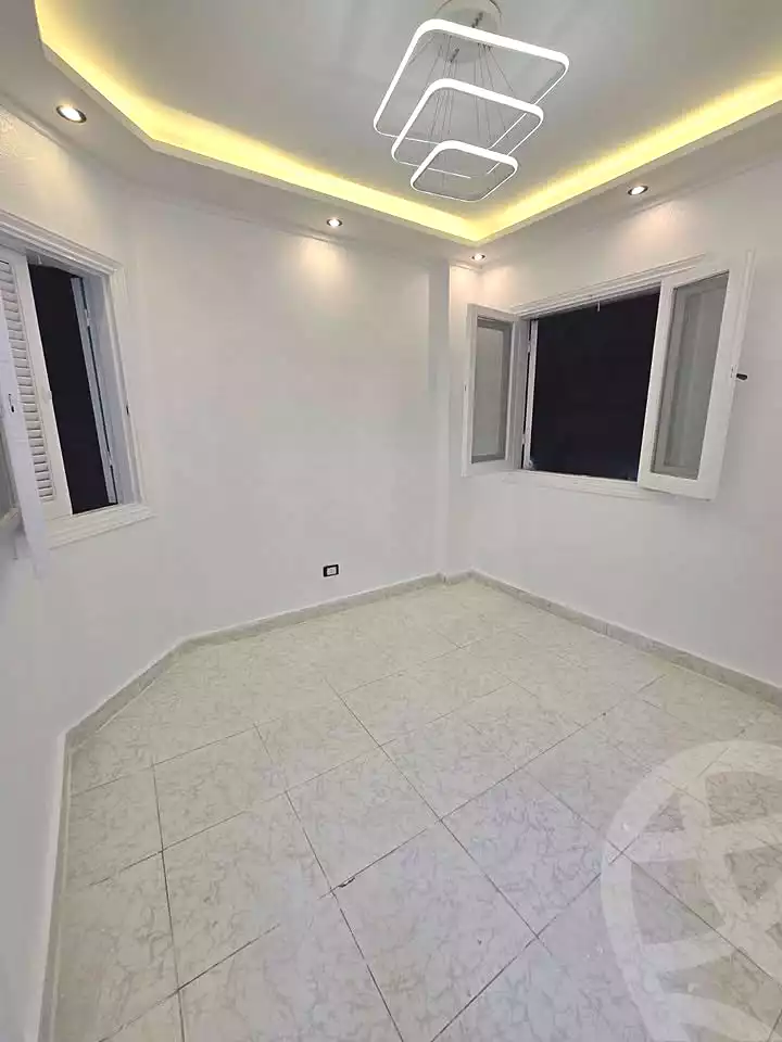 https://aqarmap.com.eg/ar/listing/7105605-for-sale-alexandria-al-agamy-shataa-el-nakheel